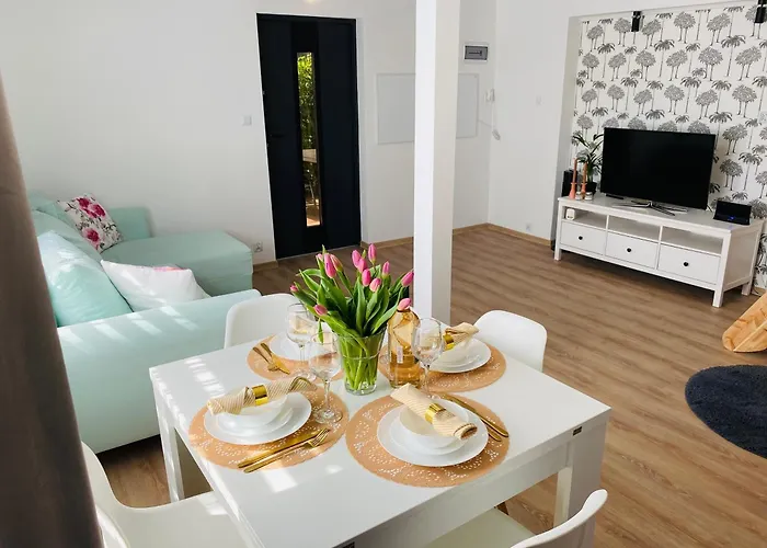 Apartment Pod Wieza 1 *